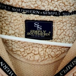 Simply Southern Pullover